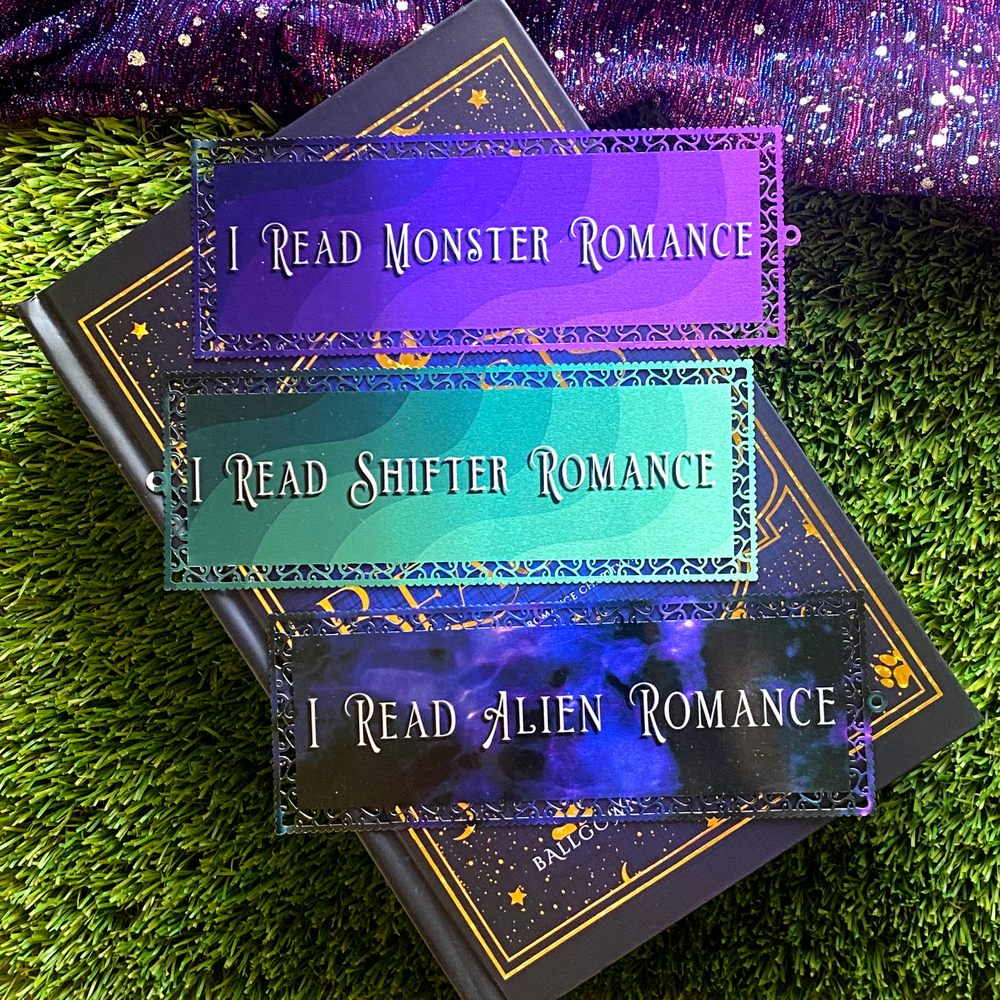 I Read Alien Romance Bookmark