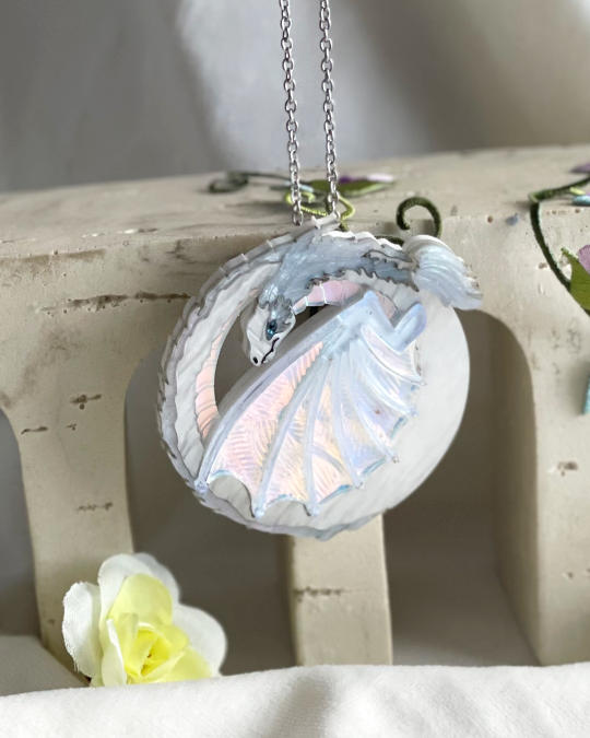 Moonplume Brooch/Pendant