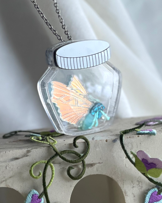 Do You Hear The Squeak?’ Brooch/Pendant/Shelfie