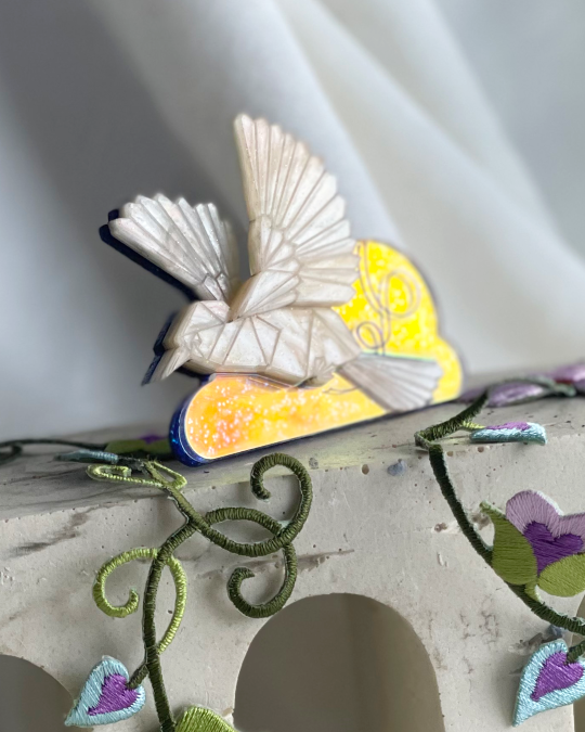 Nee In Flight Brooch