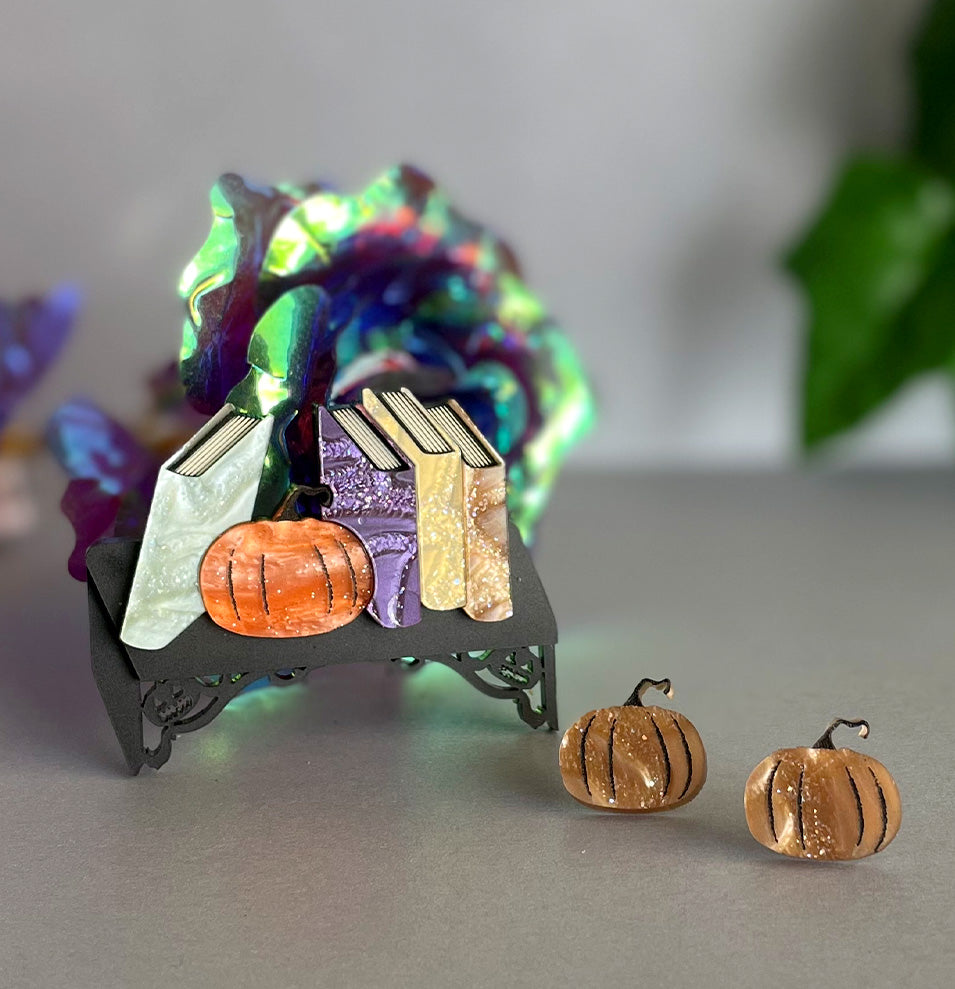 Shelfie: Pumpkin Spice Books Brooch